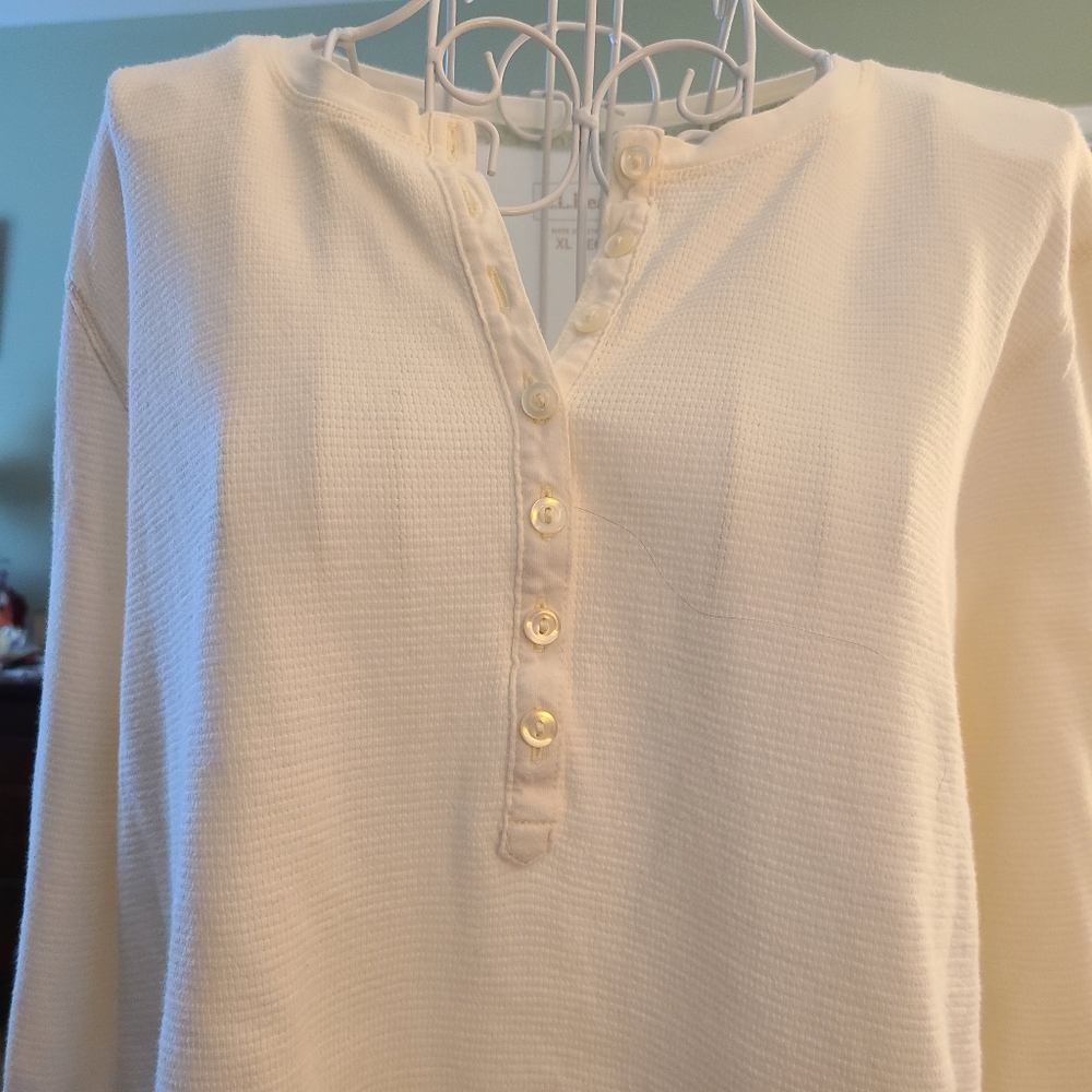 L L Bean XL Thermal Top